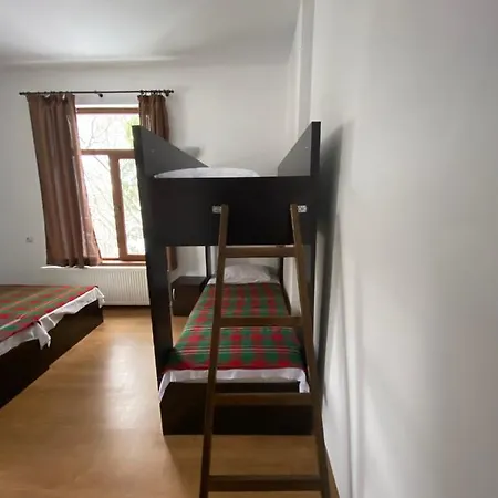 Lodge Хижа Планинец - Тревненски Балкан Radevtsi