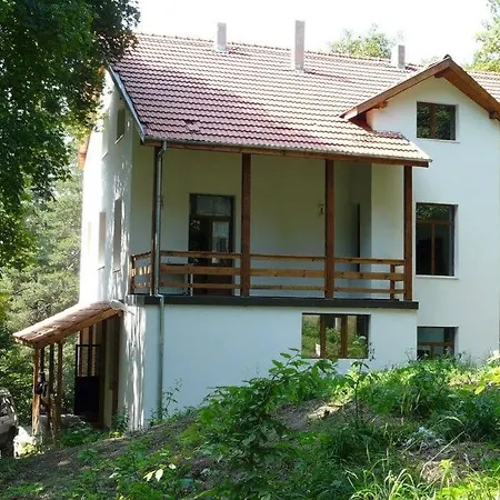 Hotel Хижа Планинец - Тревненски Балкан *