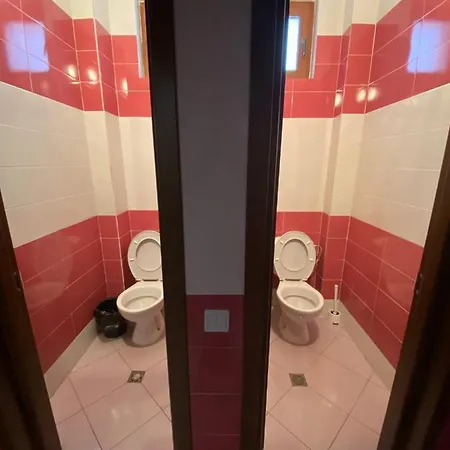 Хижа Планинец - Тревненски Балкан Hotel Radevtsi