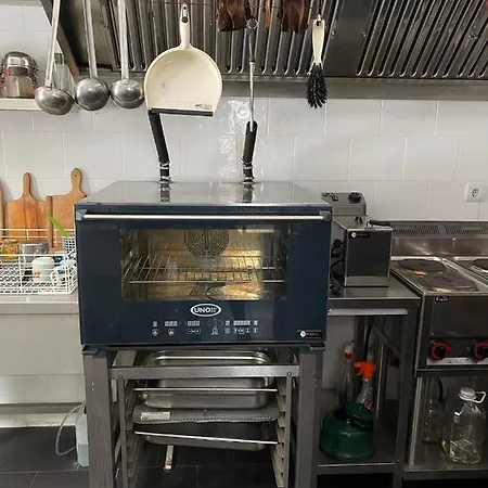 Hotel Хижа Планинец - Тревненски Балкан