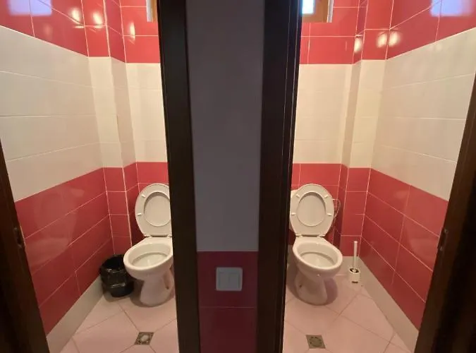 Хижа Планинец - Тревненски Балкан Otel Radevtsi